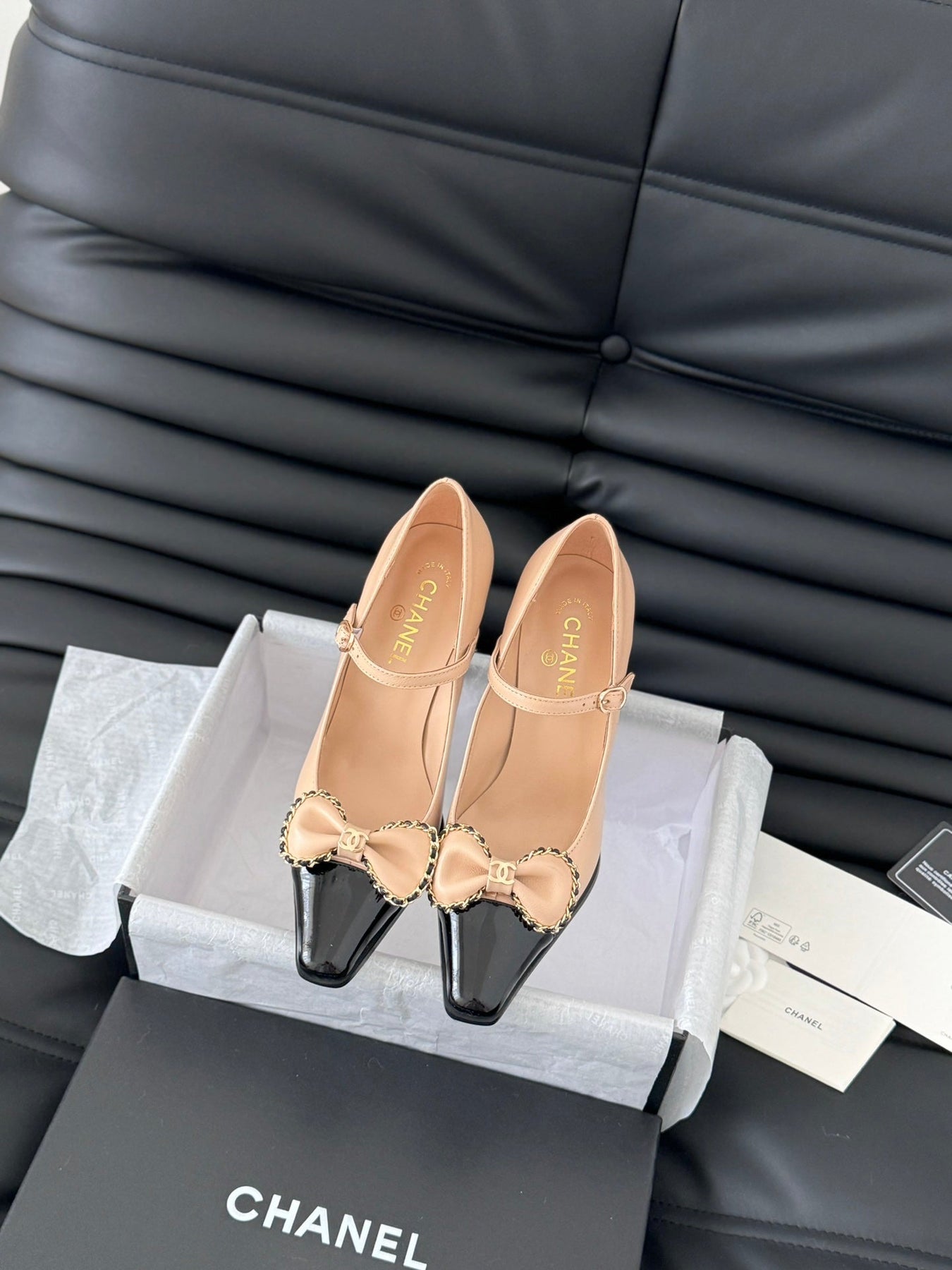 CC POINTED TOE HIGH HEELS IN SEPIA BEIGE MIX BLACK LAMBSKIN GOLD HARDWARE