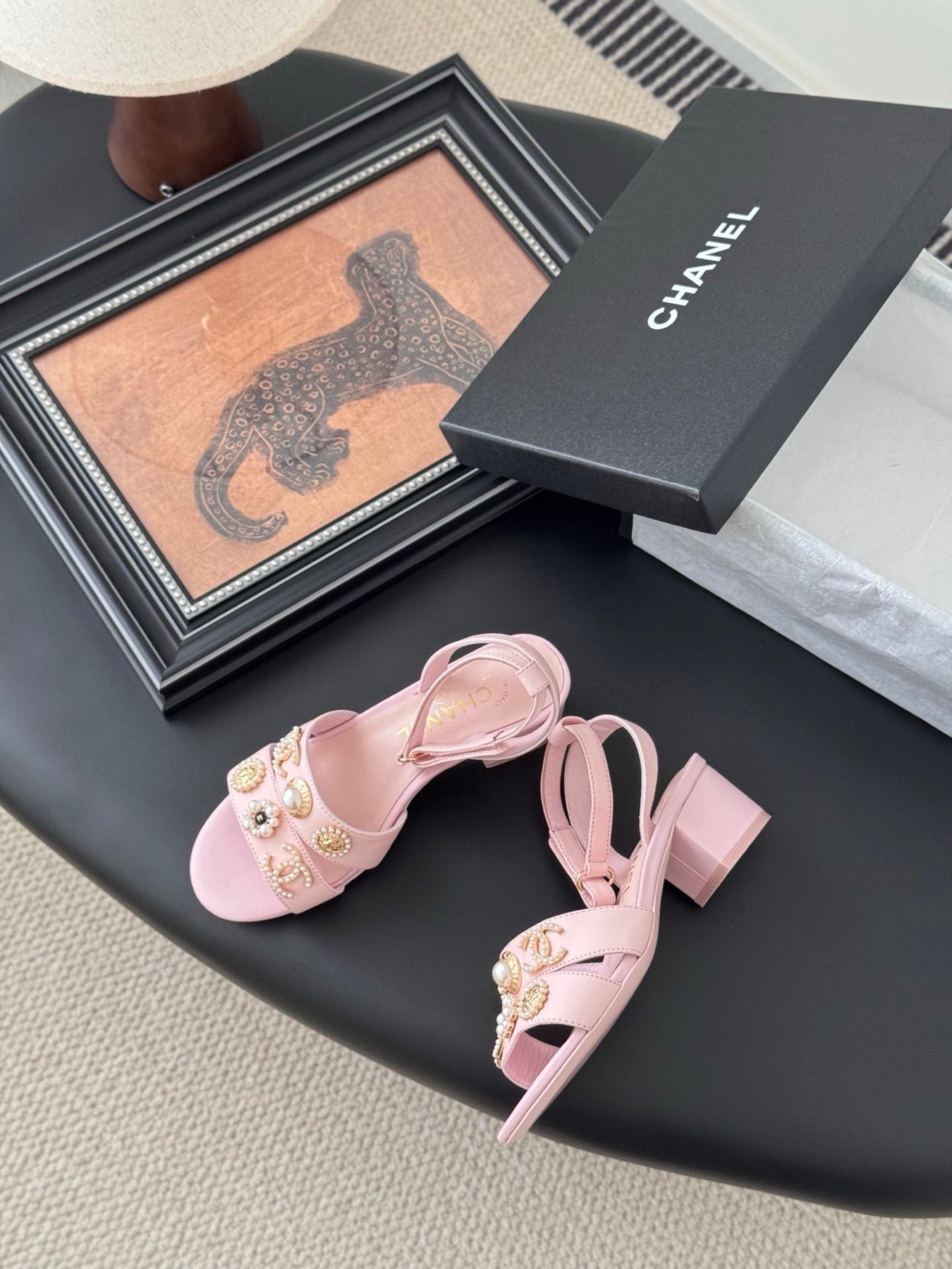 HIGH SANDALS IN PINK TWEED WITH LOGO STICKER DETAIL