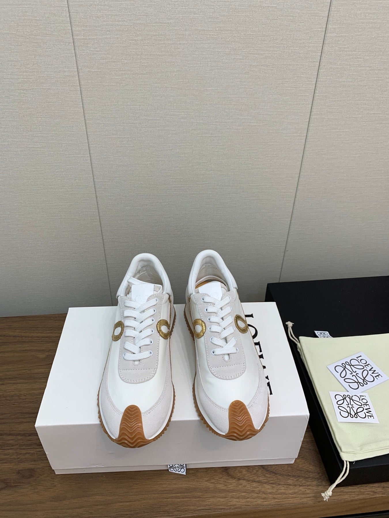 LW FLOW RUNNER SNEAKER WHITE-BROWN SUEDE