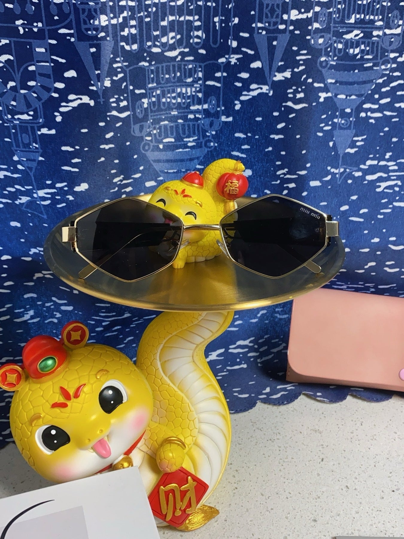 LOGO SUNGLASSES 560866 IN GOLD METAL BLACK LENS