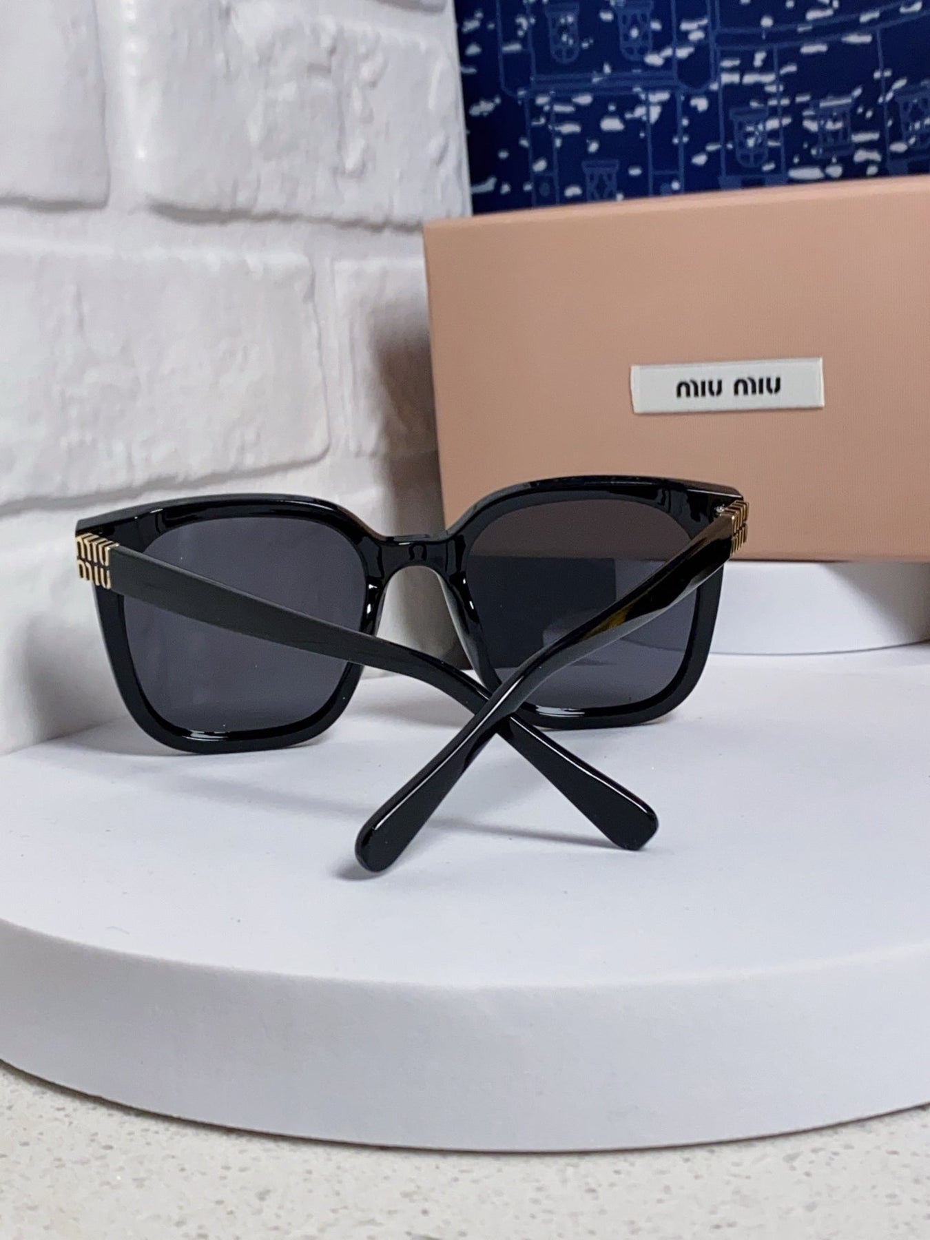 GLIMPSE SQUARE SUNGLASSES 554617 IN BLACK ACETATE BLACK LENS