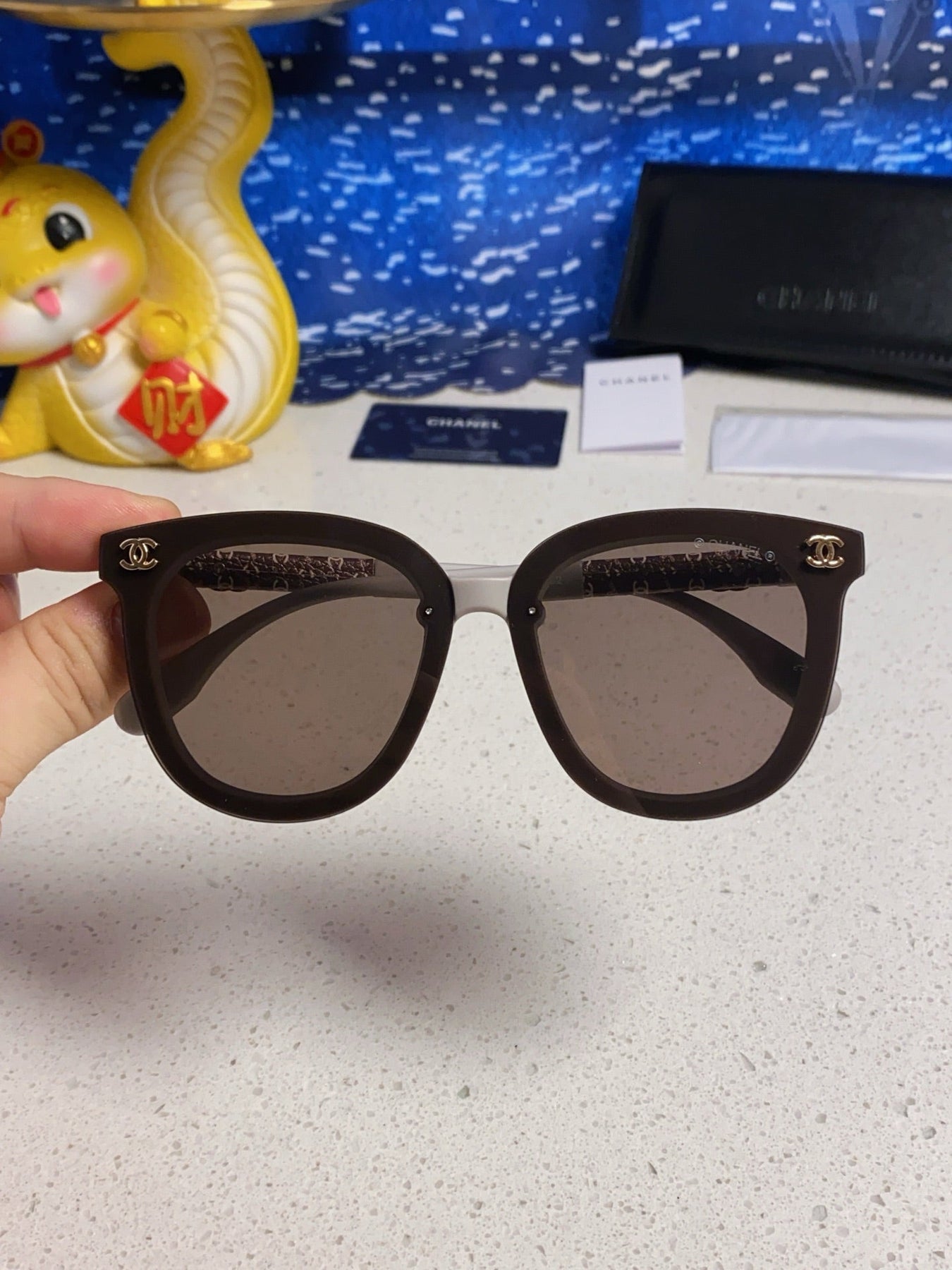 BROWNLINE SUNGLASSES 638936 IN LIGHT GRAY ACETATE