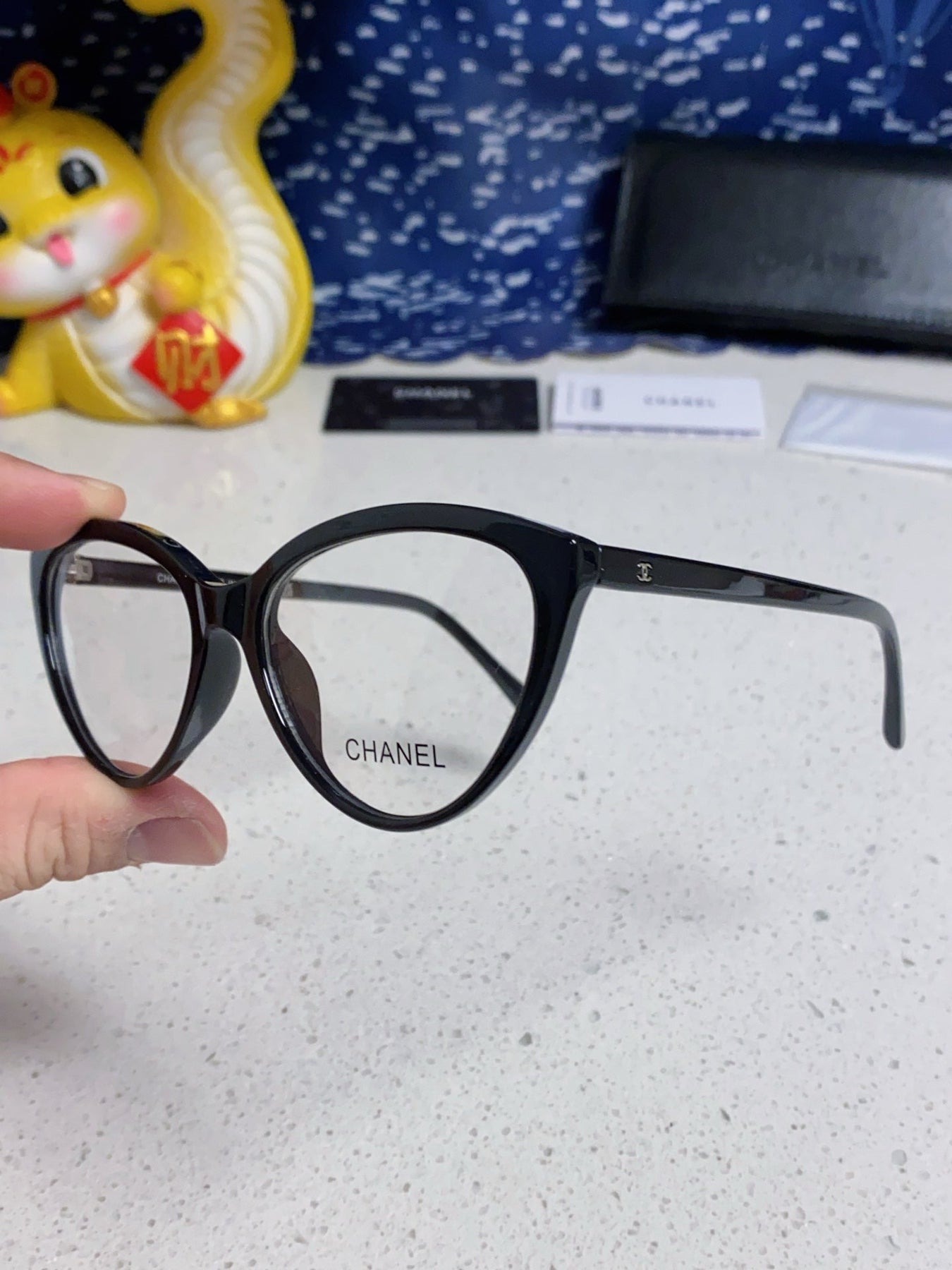 CAT EYE SUNGLASSES CH3393 IN BLACK ACETATE CLEAR LENSES