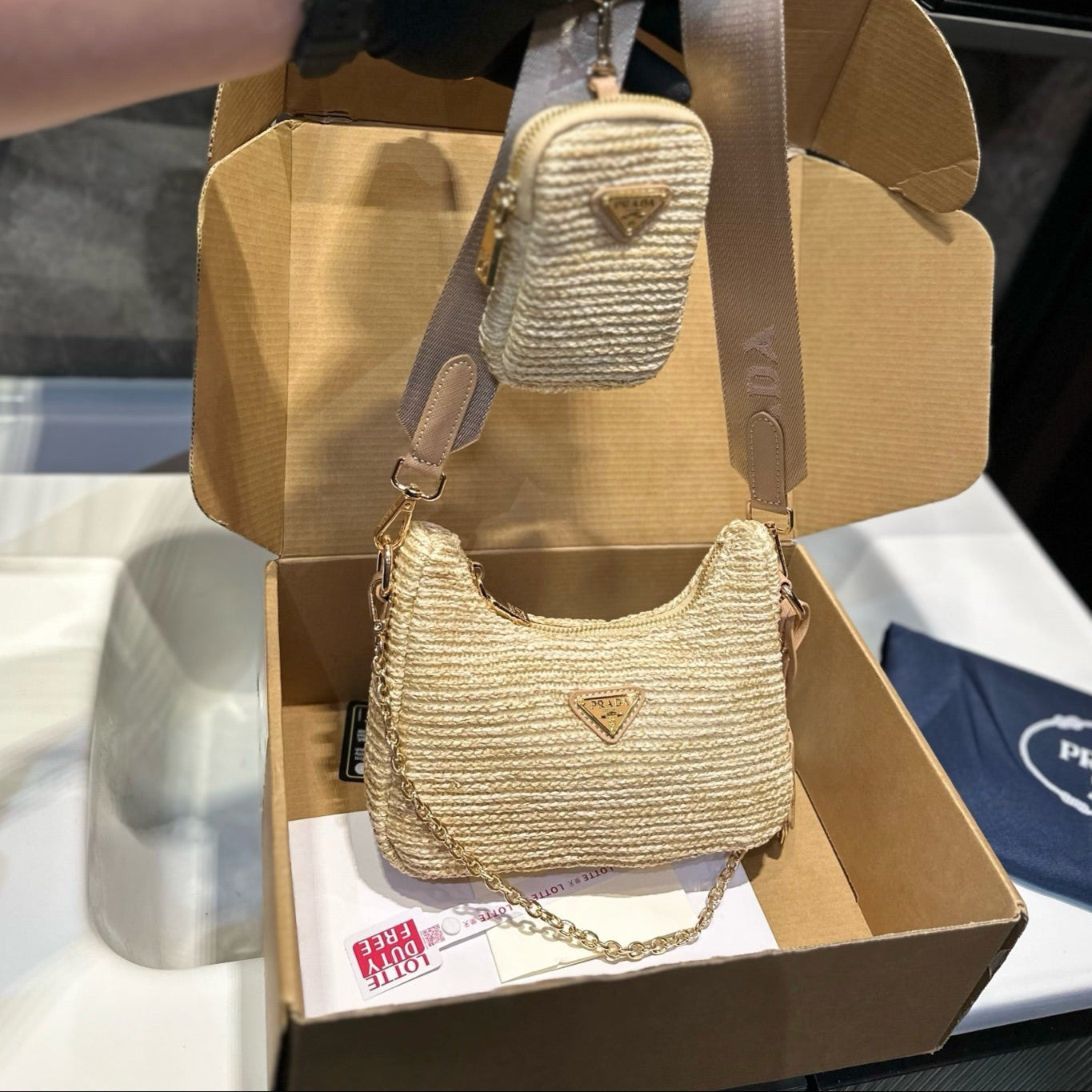 HOBO CROCHET MINI BAG 20 IN BEIGE WOVEN RAFFIA GOLD HARDWARE