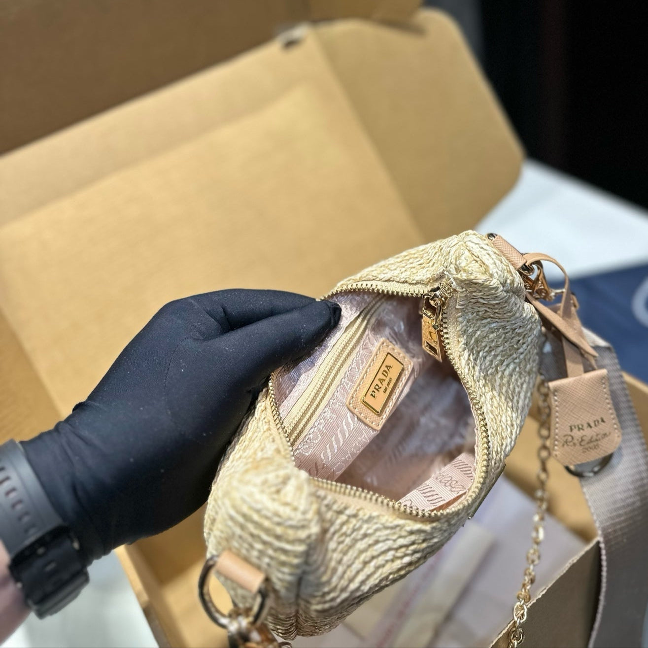 HOBO CROCHET BAG 24 IN BEIGE WOVEN RAFFIA GOLD HARDWARE