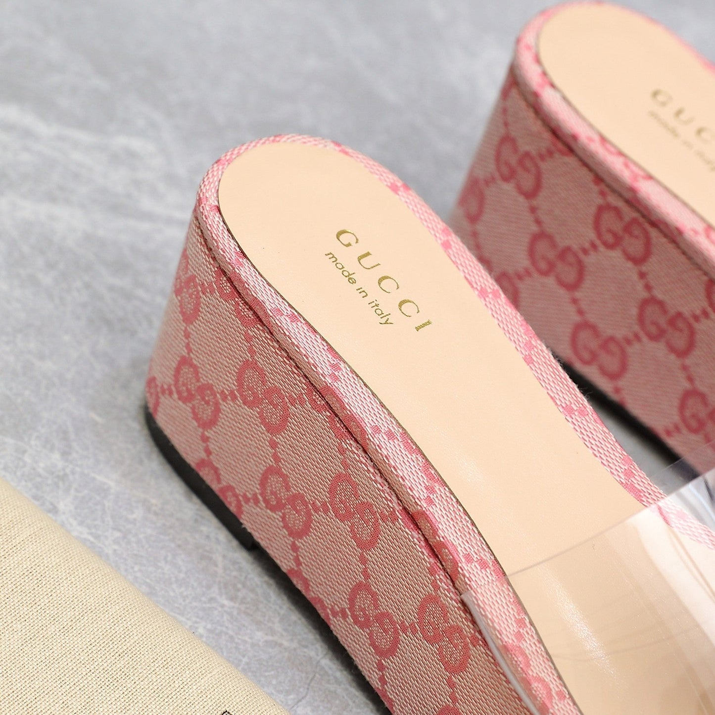 HIGH WEDGE PLATFORM IN LIGHT PINK CANVAS WITH DOUBLE CRYSTAL G BUCKLE