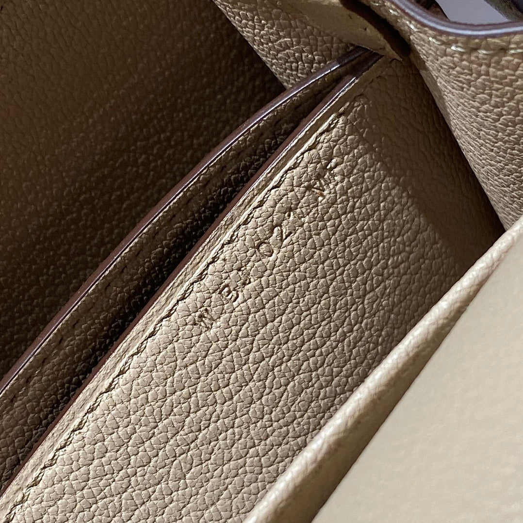 HM ROULIS 18 MINI BAG IN LIGHT BROWN CALFSKIN SILVER-TONE HARDWARE