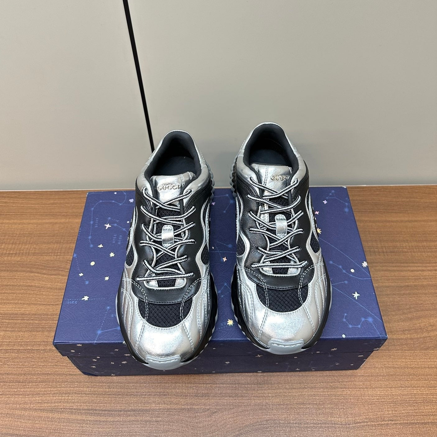 GG Ripple Leather Sneakers Black Silver