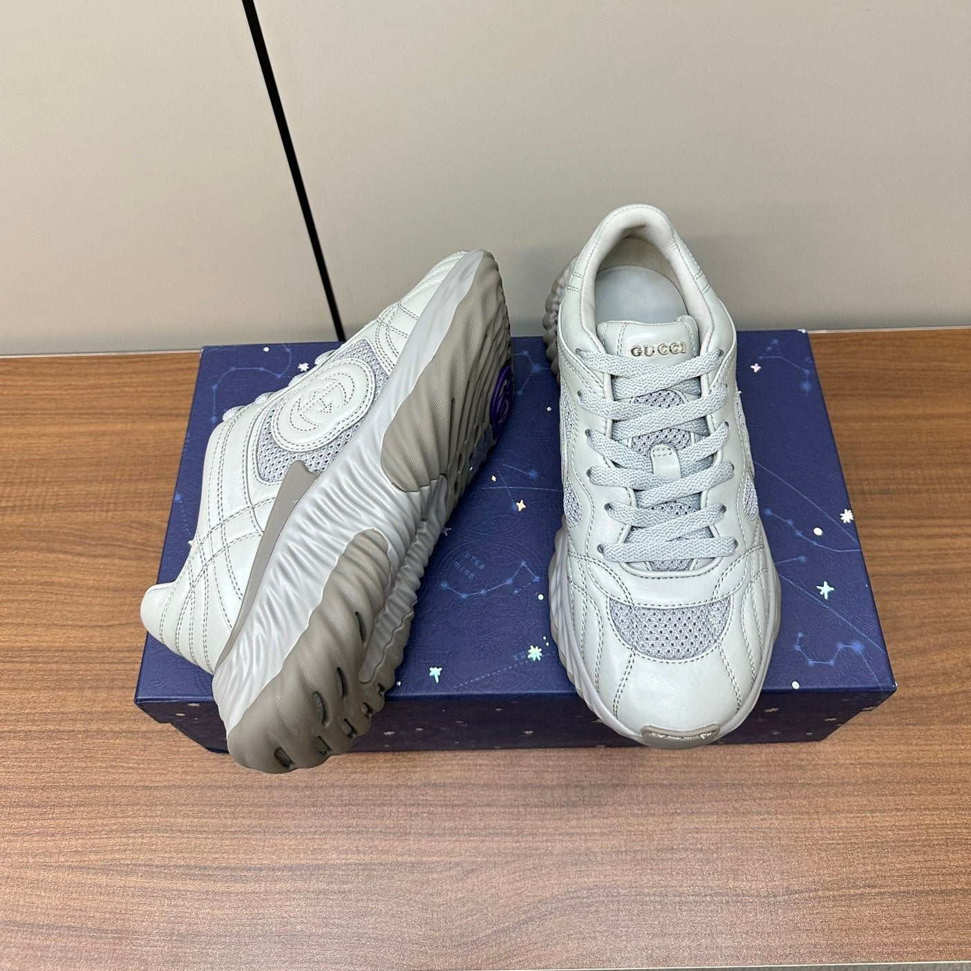 GG Ripple Leather Sneakers White Pearl