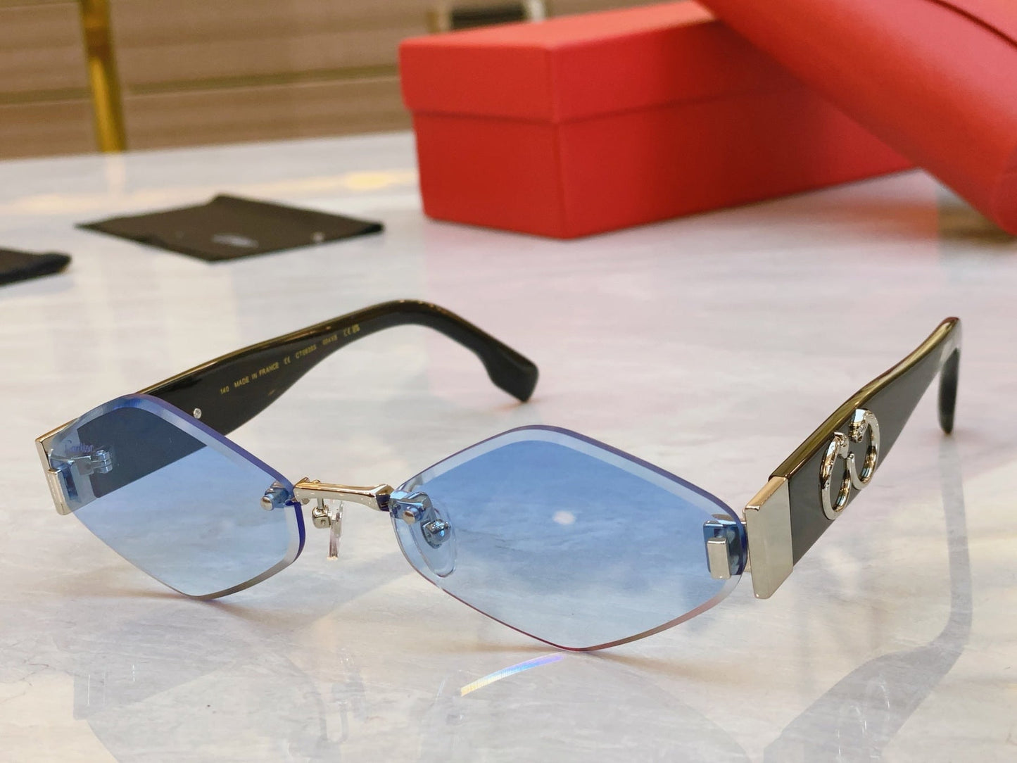 PANTHÈRE RHOMBUS FRAME SUNGLASSES CT00638S IN METAL AND ACETATE