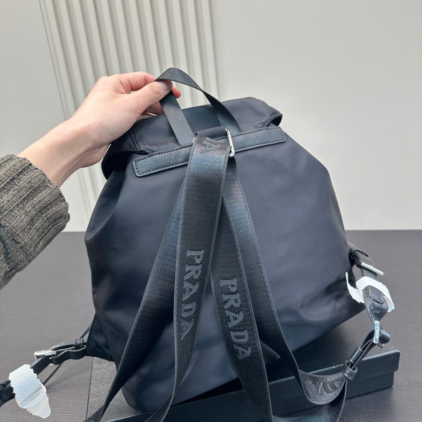 DOUBLE FRONT ZIP POCKET BACKPACK 31 IN BLACK RE-NYLON