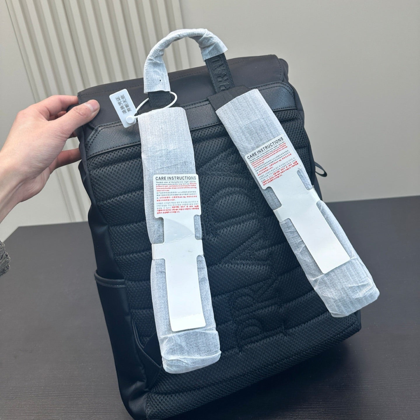 DOUBLE BUCKLE BACKPACK 40 IN BLACK RE-NYLON MIX CALFSKIN