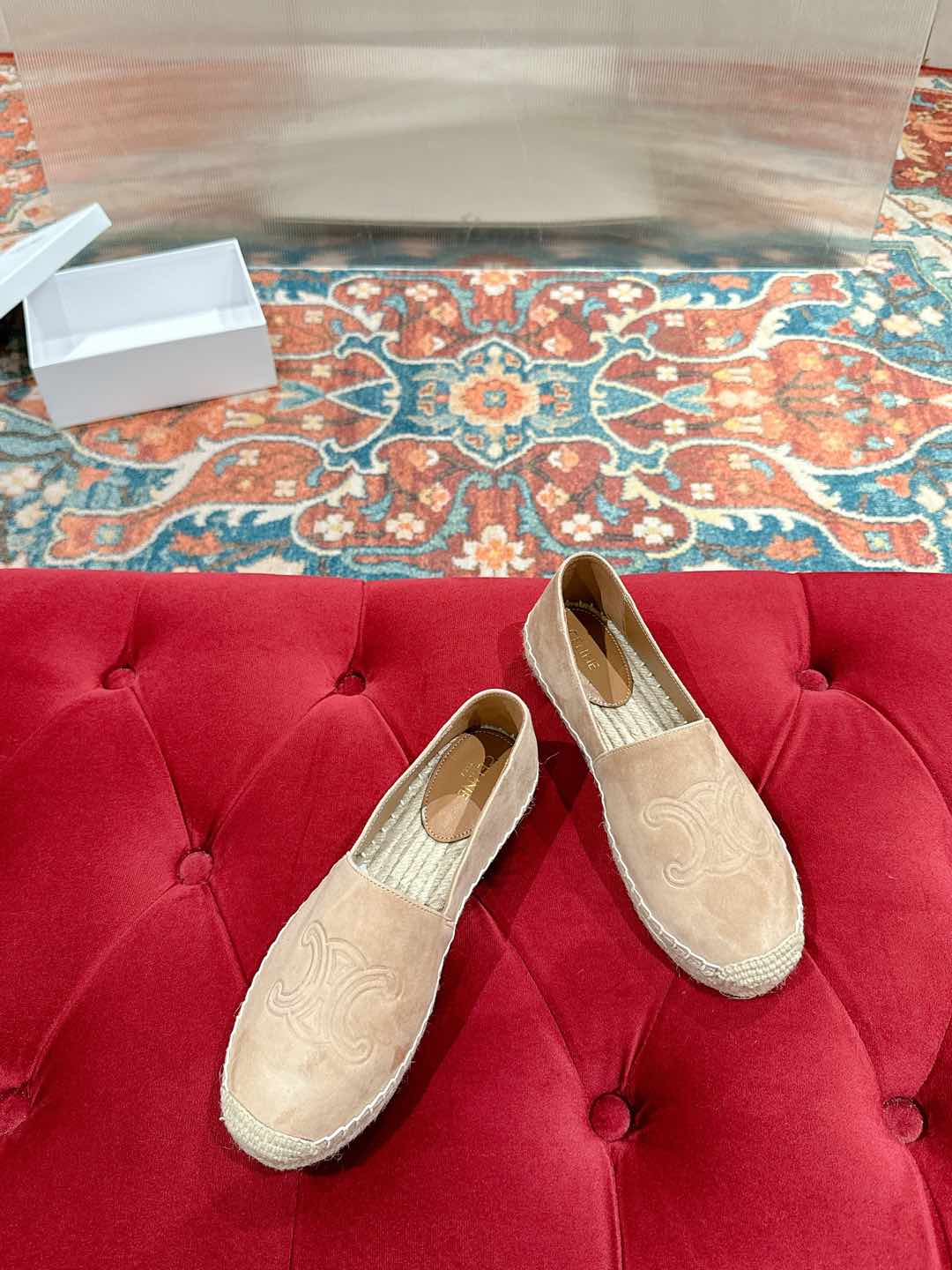 ESPADRILLES BEIGE SUEDE EMBOSSED LOGO
