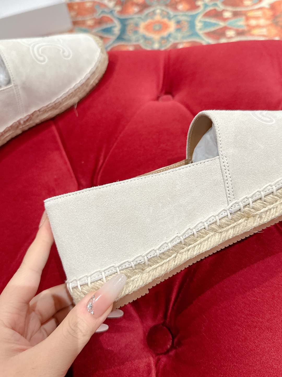 ESPADRILLES WHITE SUEDE EMBOSSED LOGO