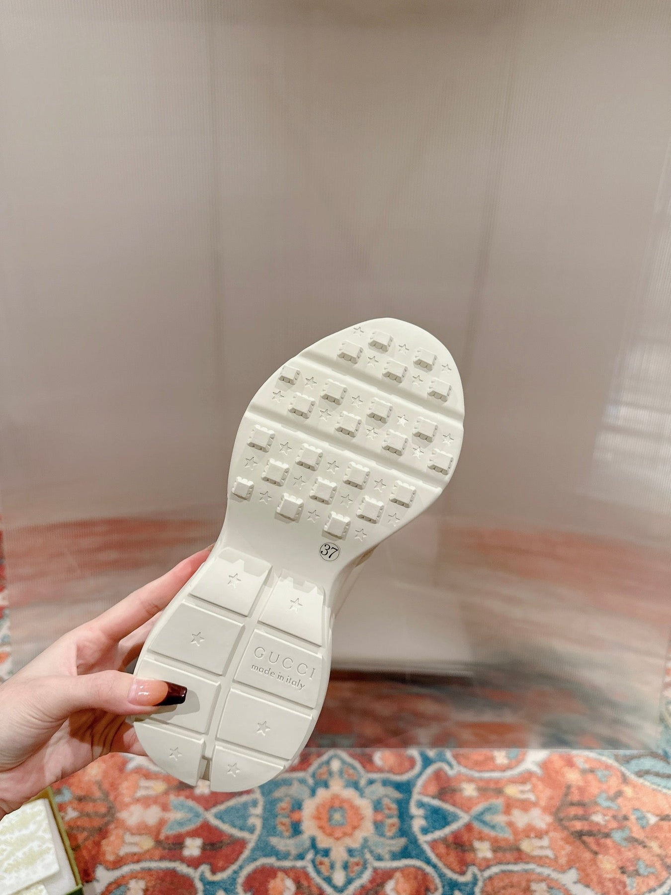 GG RHYTON TRAINER WHITE CALFSKIN WITH PINK LOGO