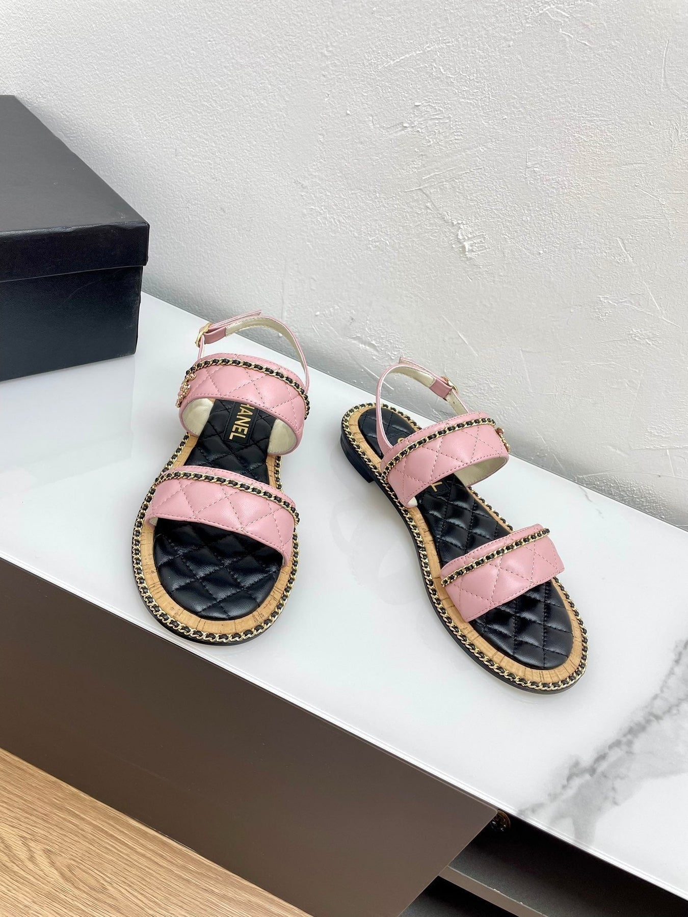 DOUBLE STRAPS SANDALS IN LIGHT PINK LAMBSKIN