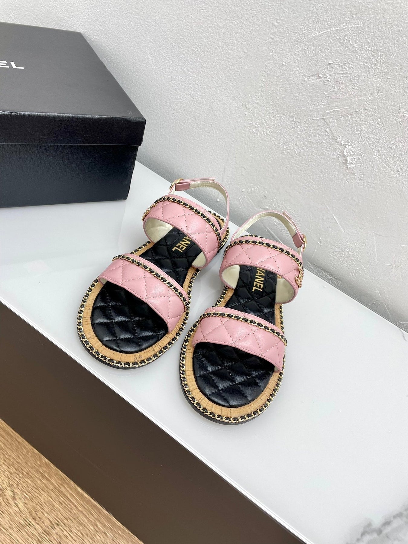 DOUBLE STRAPS SANDALS IN LIGHT PINK LAMBSKIN