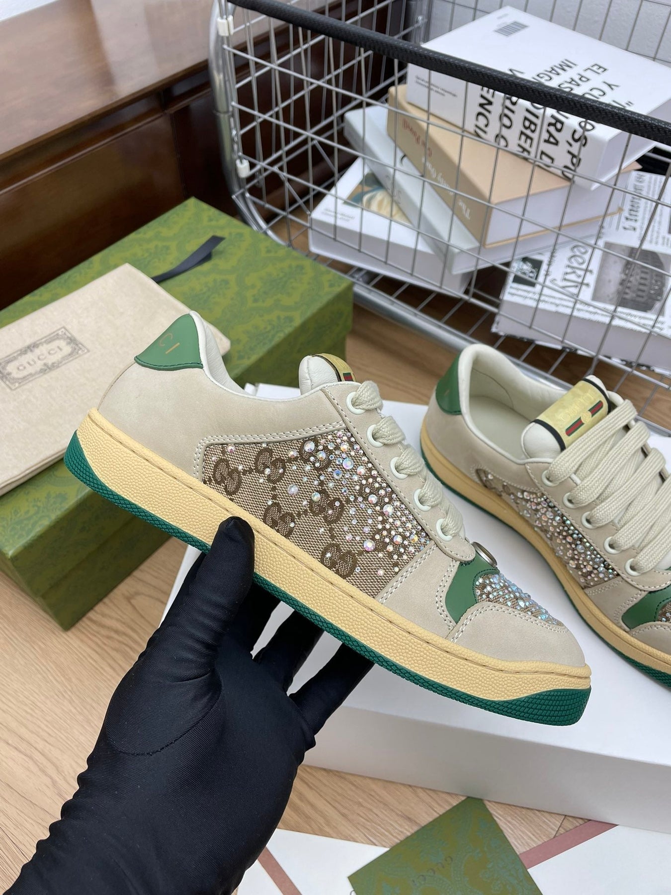 GG SNEAKER WITH DIAMOND IN IVORY SUEDE AND CANVAS