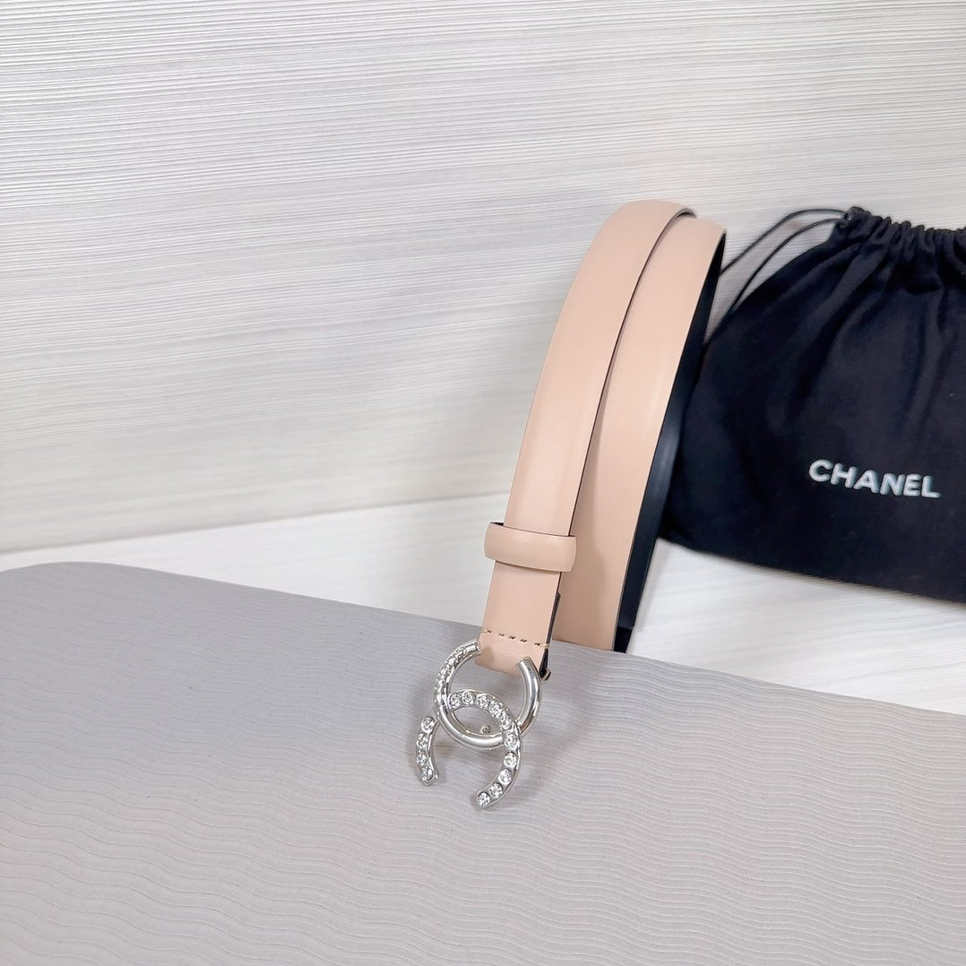 CC BELT 20 MM IN DESERT SAND SMOOTH CALFSKIN SILVER HARDWARE ATTACH RHINSTONE