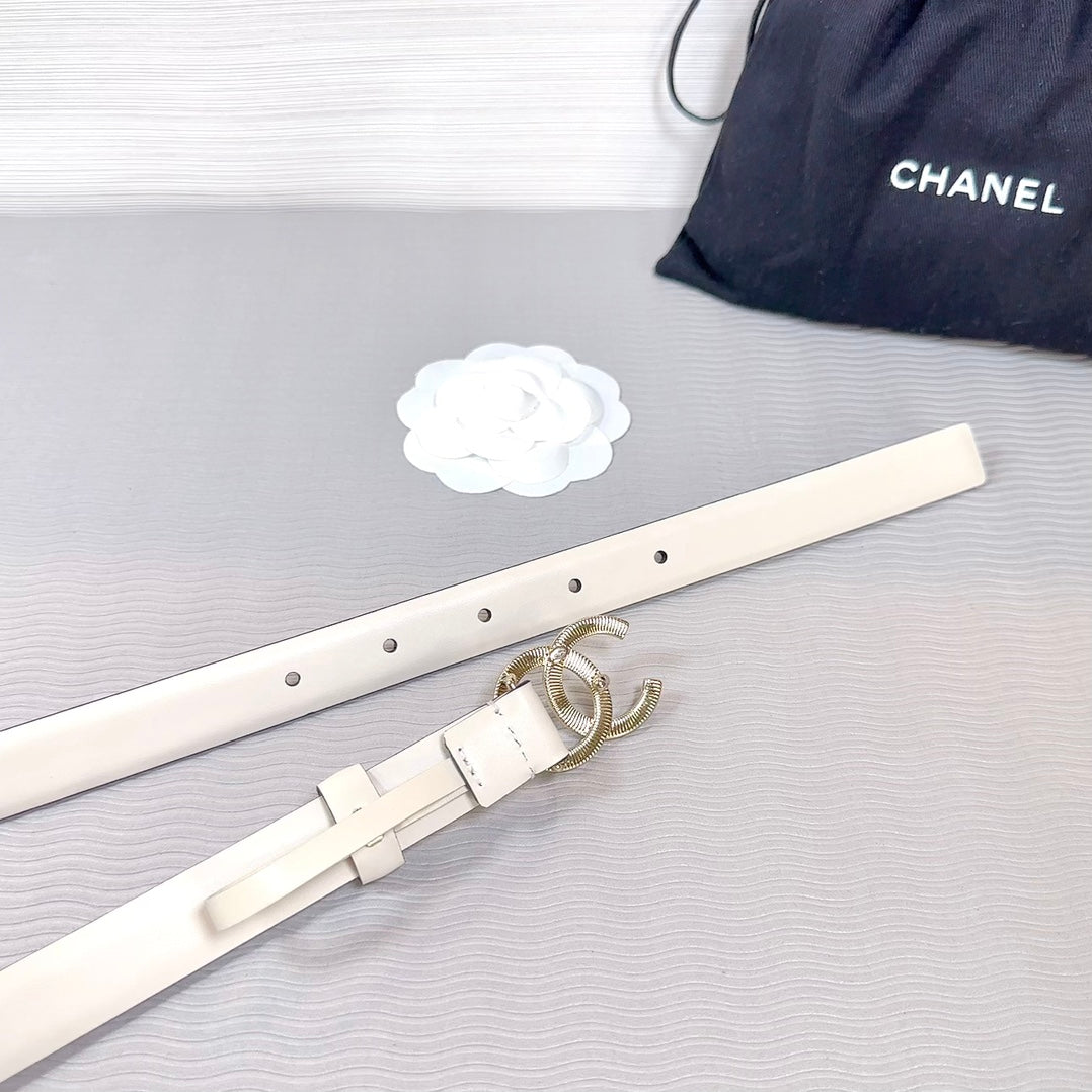 CC BELT 20 MM IN BEIGE CREAM SMOOTH CALFSKIN GOLD HARDWARE ATTACH RHINSTONE