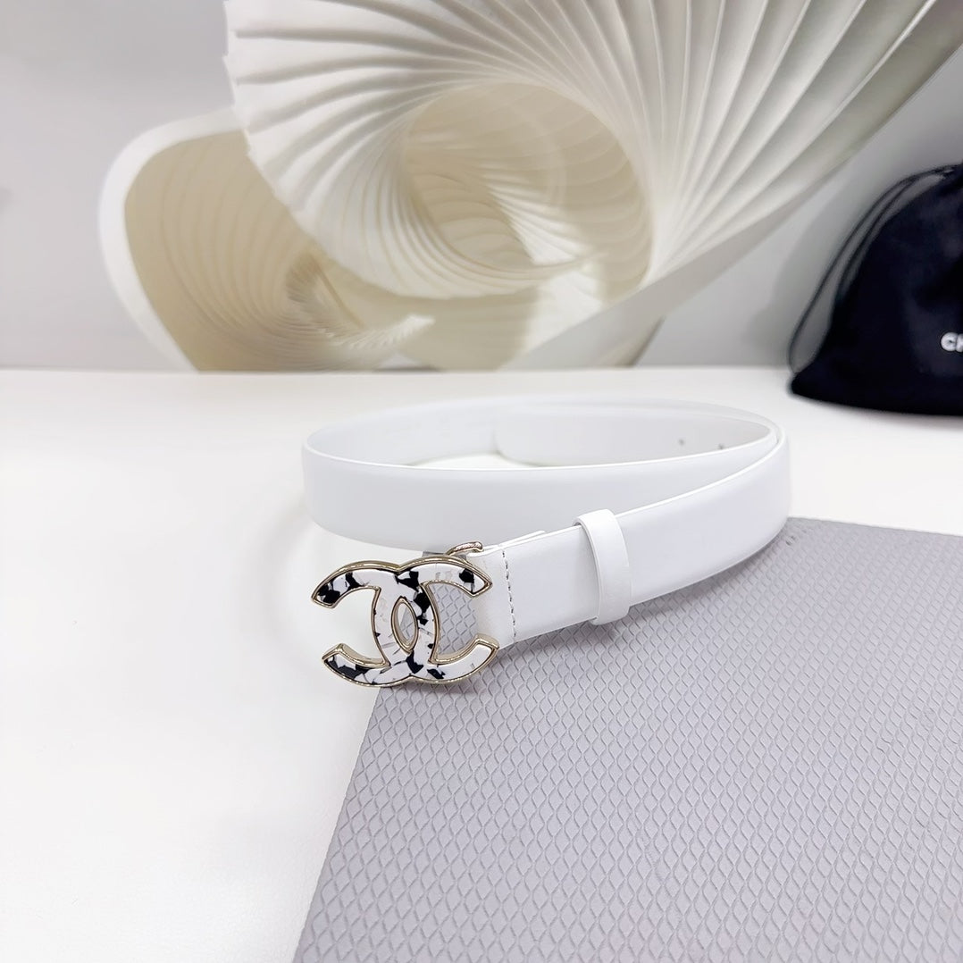 CC 30MM BELT IN WHITE SHINNY CALFSKIN WHITE LOGO