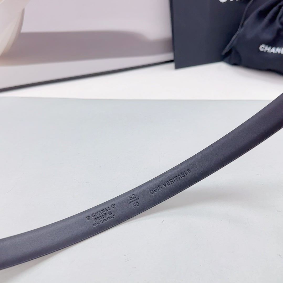 CC BELT 20 MM IN WHITE MIX BLACK CALFSKIN GOLD HARDWARE