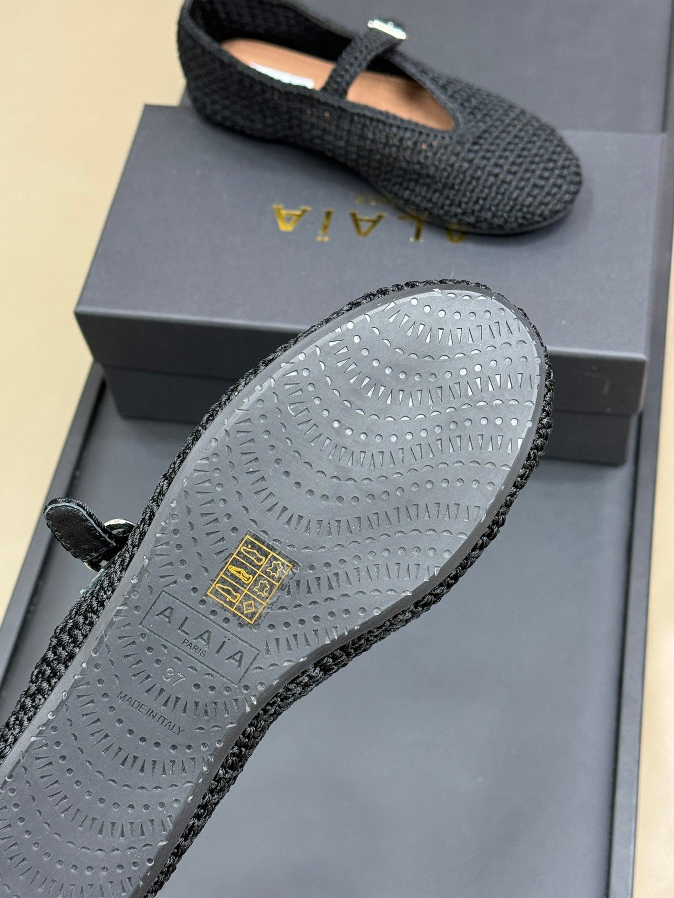 HANDWOVEN BALLET FLAT BLACK