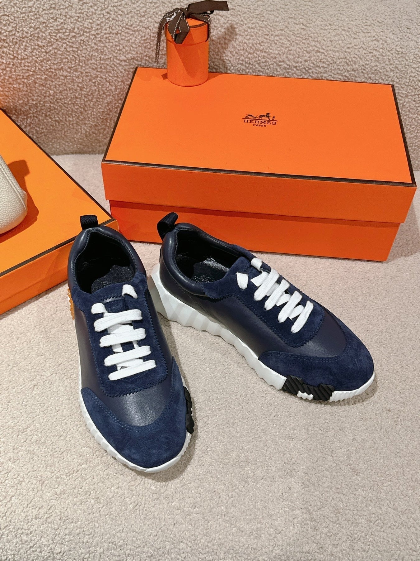 MAINLAND SNEAKER IN NAVY BLUE SUEDE AND CALFSKIN 959296