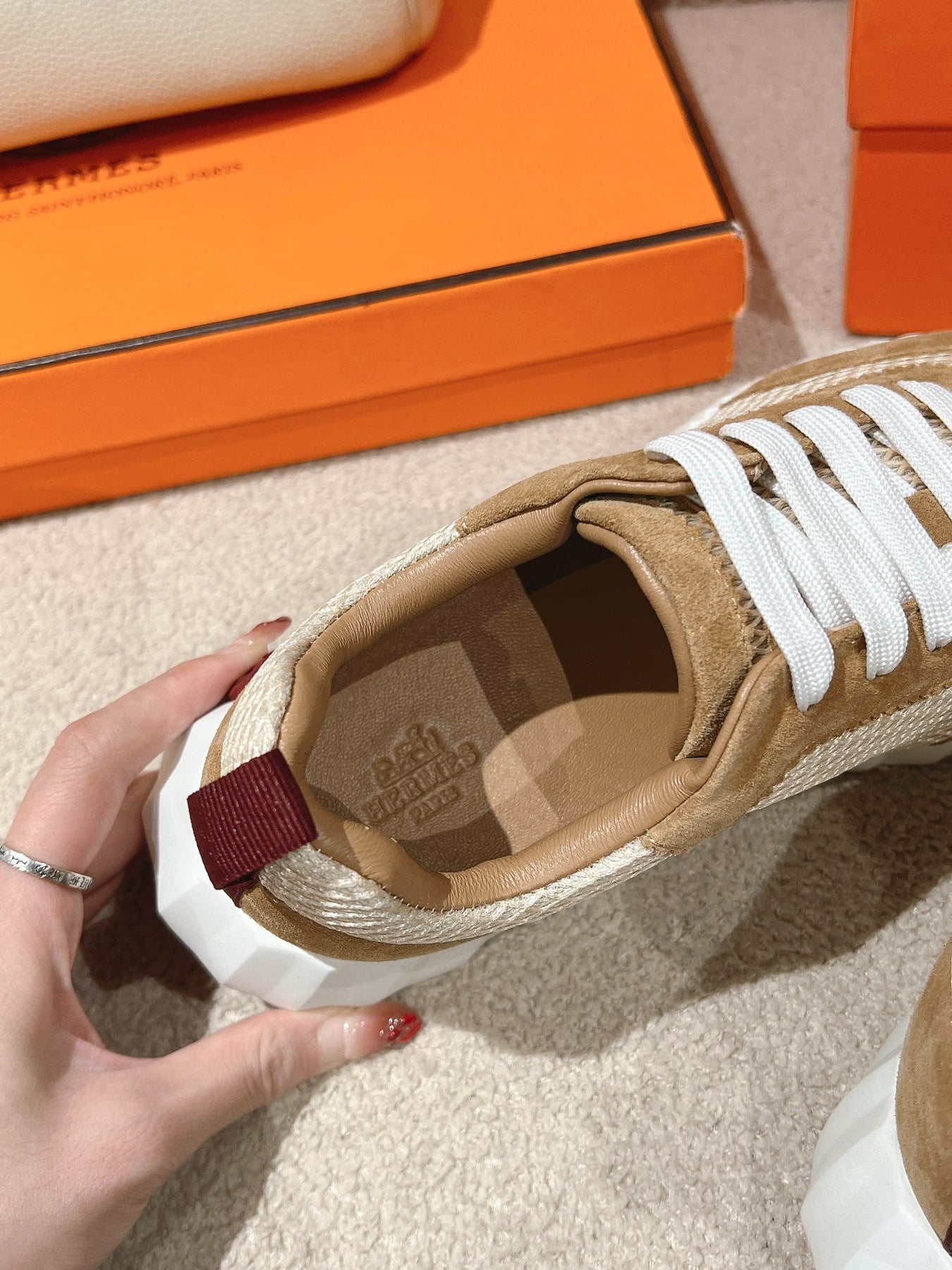 MAINLAND SNEAKER IN PEANUT BROWN SUEDE AND WHITE BREATHABLE MESH FABRIC