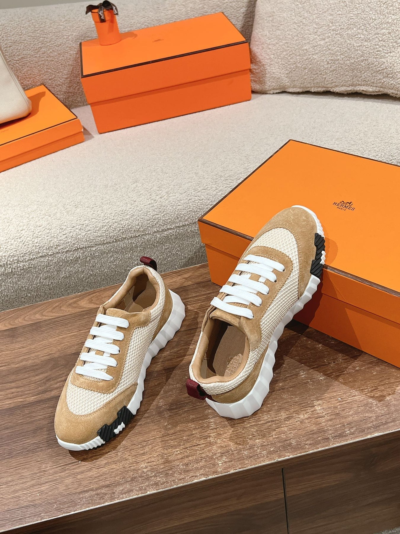 MAINLAND SNEAKER IN PEANUT BROWN SUEDE AND WHITE BREATHABLE MESH FABRIC