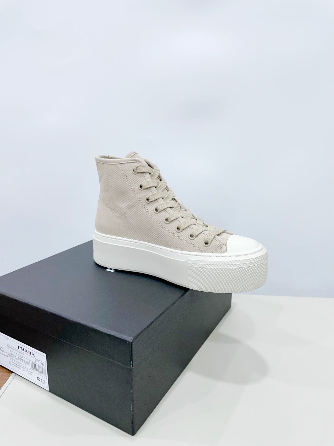 HIGH-TOP SEANKERS IN BEIGE CANVAS