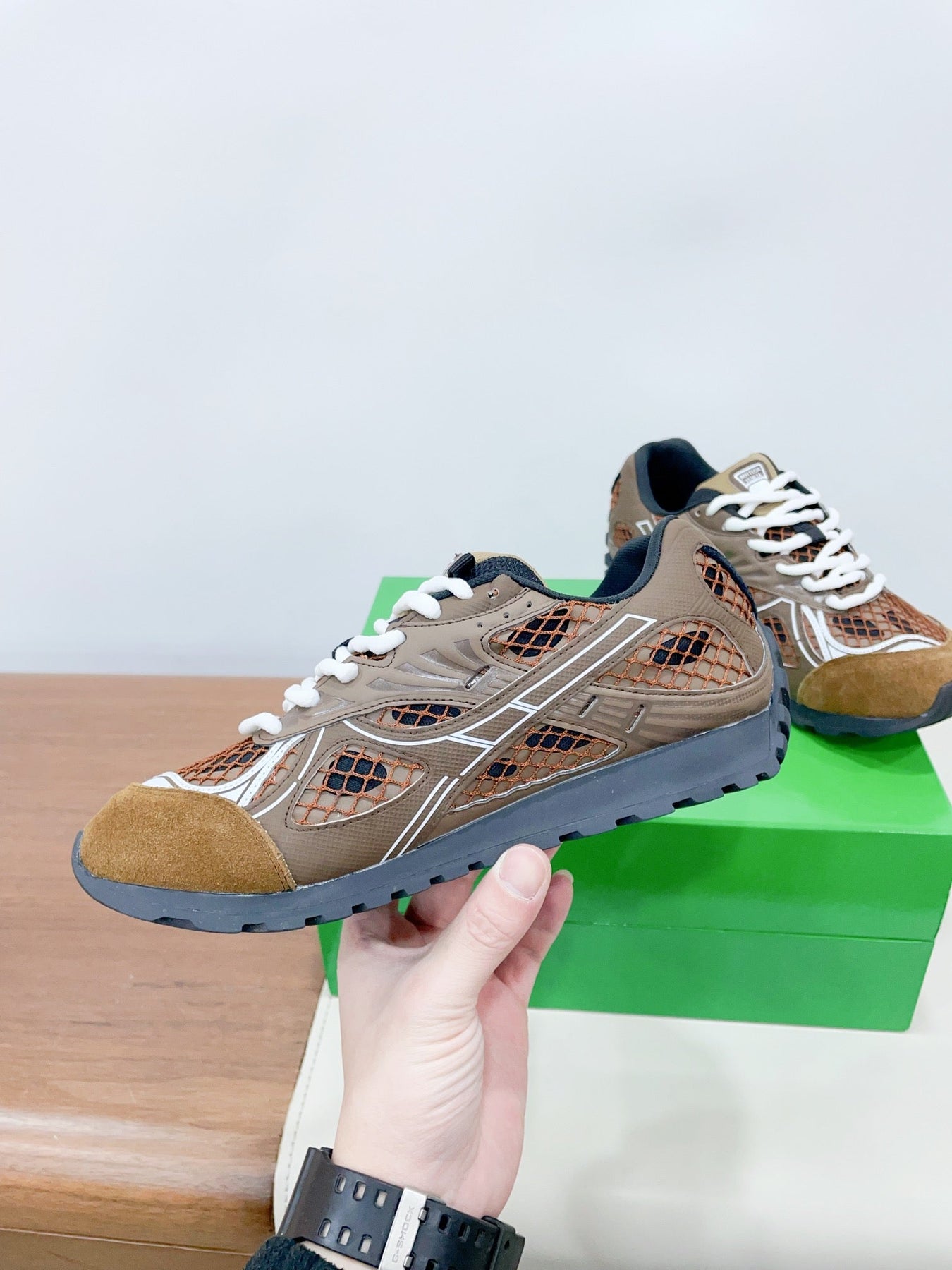 ORBIT SNEAKER IN CHOCOLATE BROWN SUEDE AND METALLIC MESH