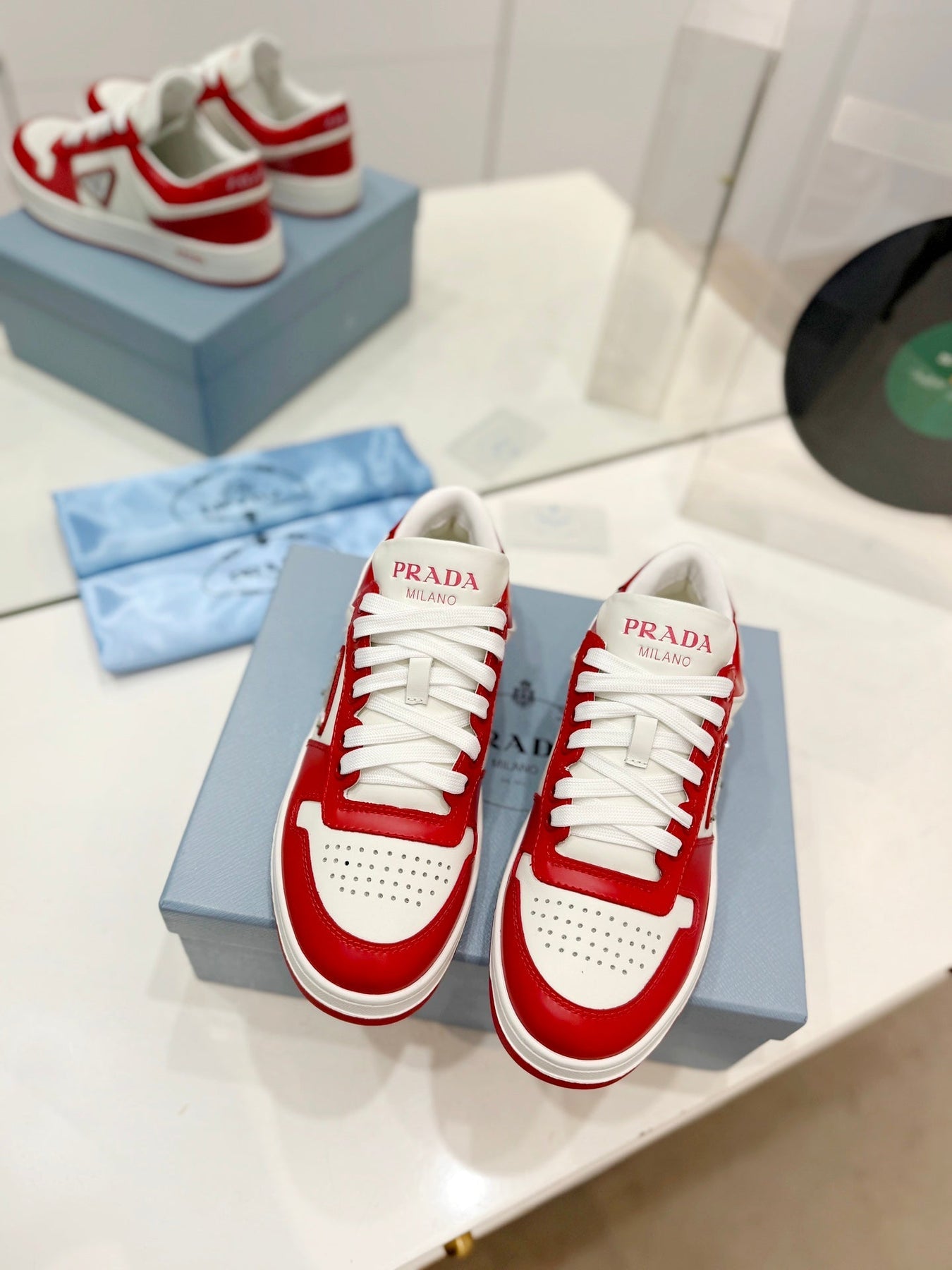 PRA DOWNTOWN PERFORATED SNEAKERS WHITE AND RED CALFSKIN