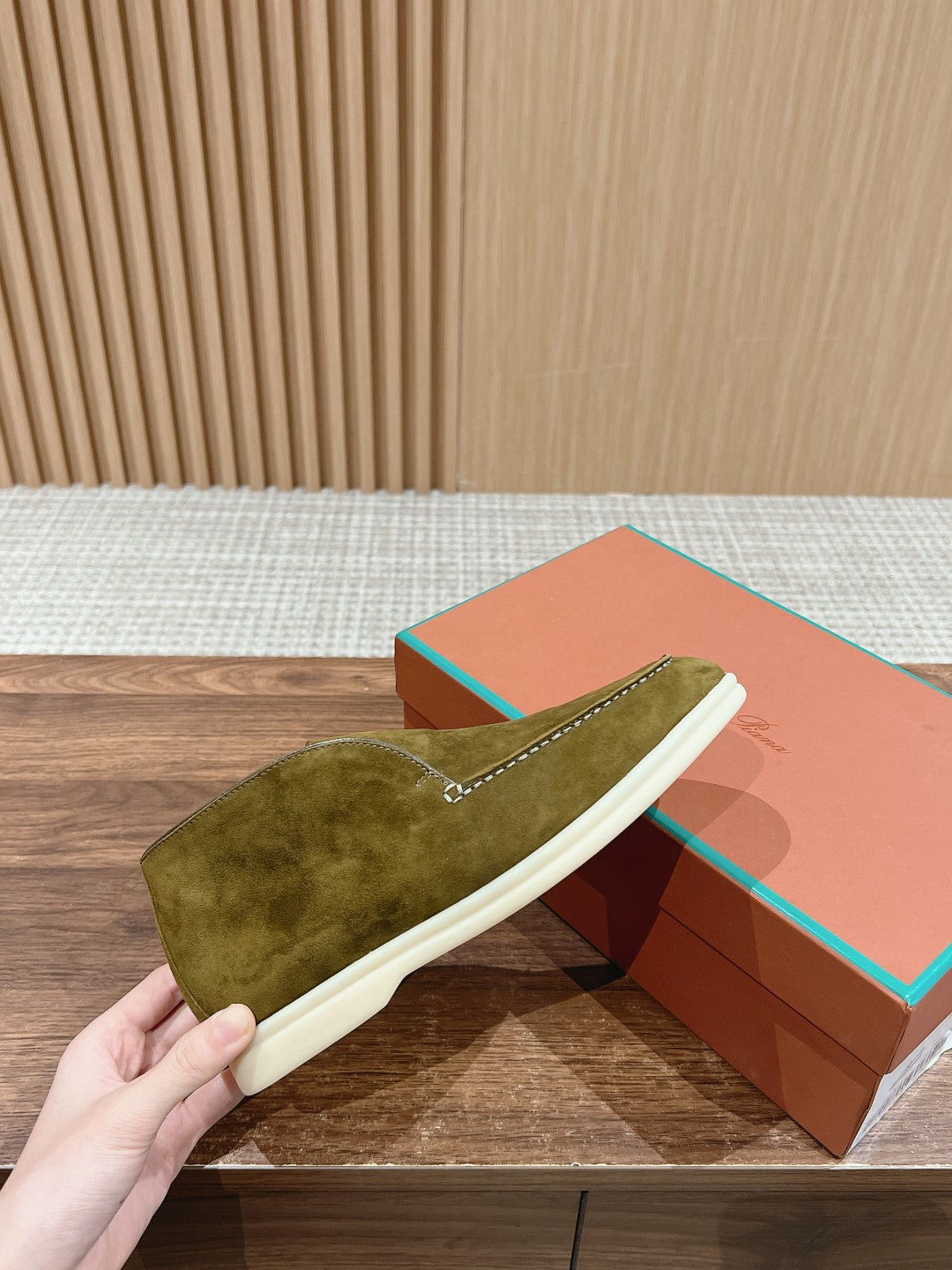 LP OPEN WALK LOAFERS BRIGHT OLIVE SUEDE