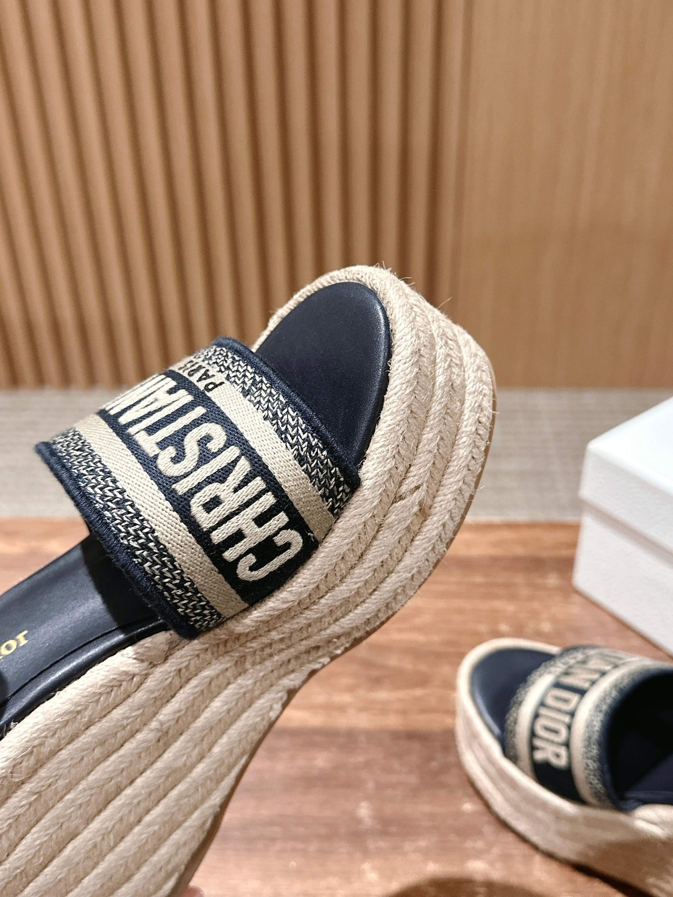 DWAY WEDGE SANDAL IN DEEP BLUE EMBROIDERED COTTON RAFFIA SOLE