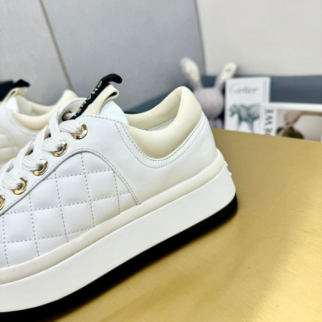 PLATFORM SHOES IN WHITE LAMBSKIN