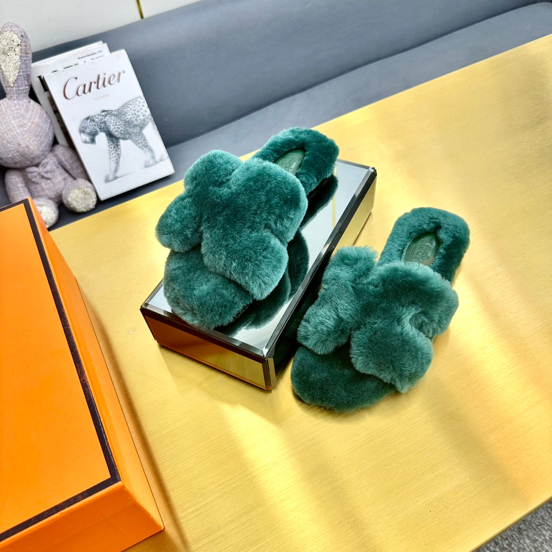 ORAN SHEARLING SANDALS TEAL GREEN