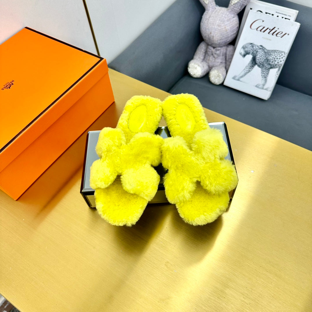 ORAN SHEARLING SANDALS SUNSHINE YELLOW