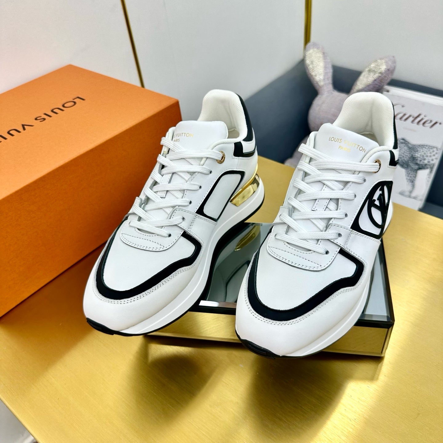 NEO RUN AWAY SNEAKER IN WHITE MIX BLACK CALFSKIN