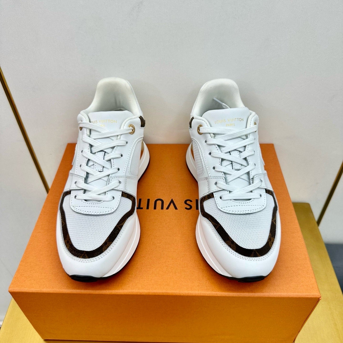 NEO RUN AWAY SNEAKER IN WHITE MIX CHOCOLATE BROWN CALFSKIN