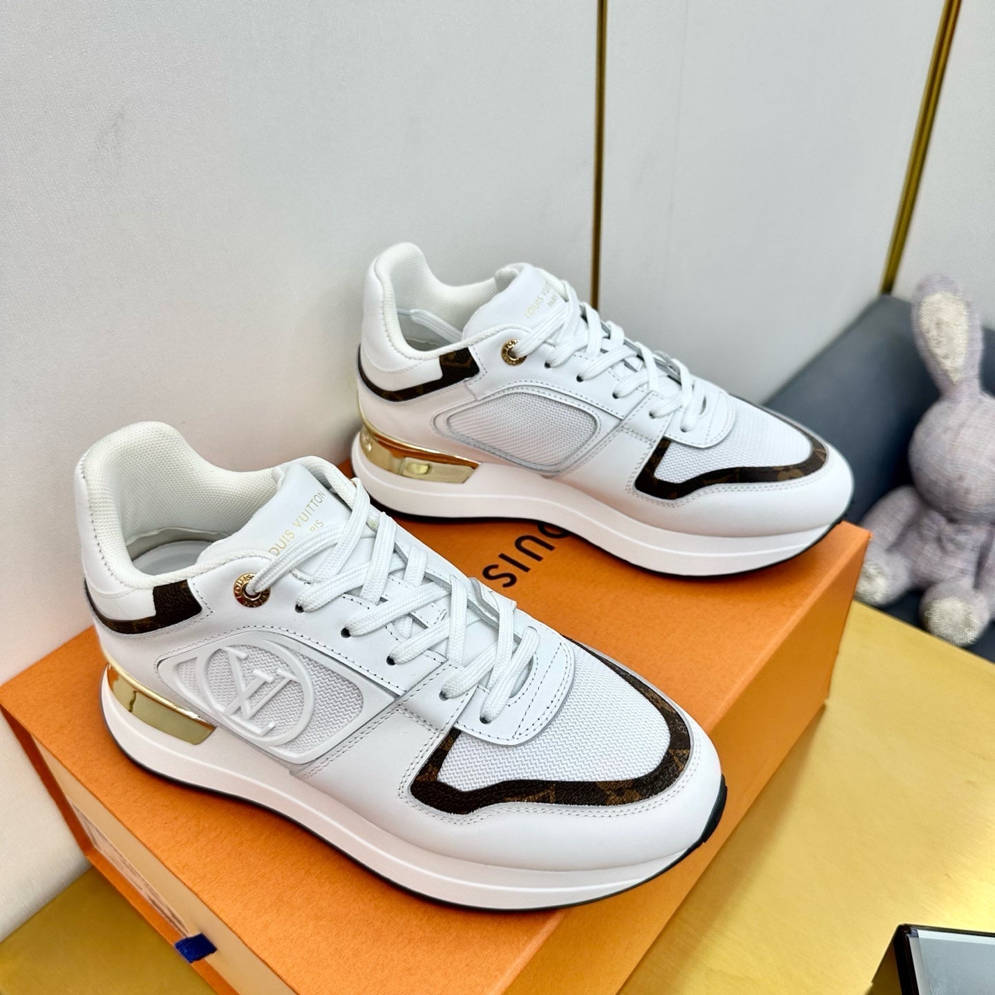 NEO RUN AWAY SNEAKER IN WHITE MIX CHOCOLATE BROWN CALFSKIN