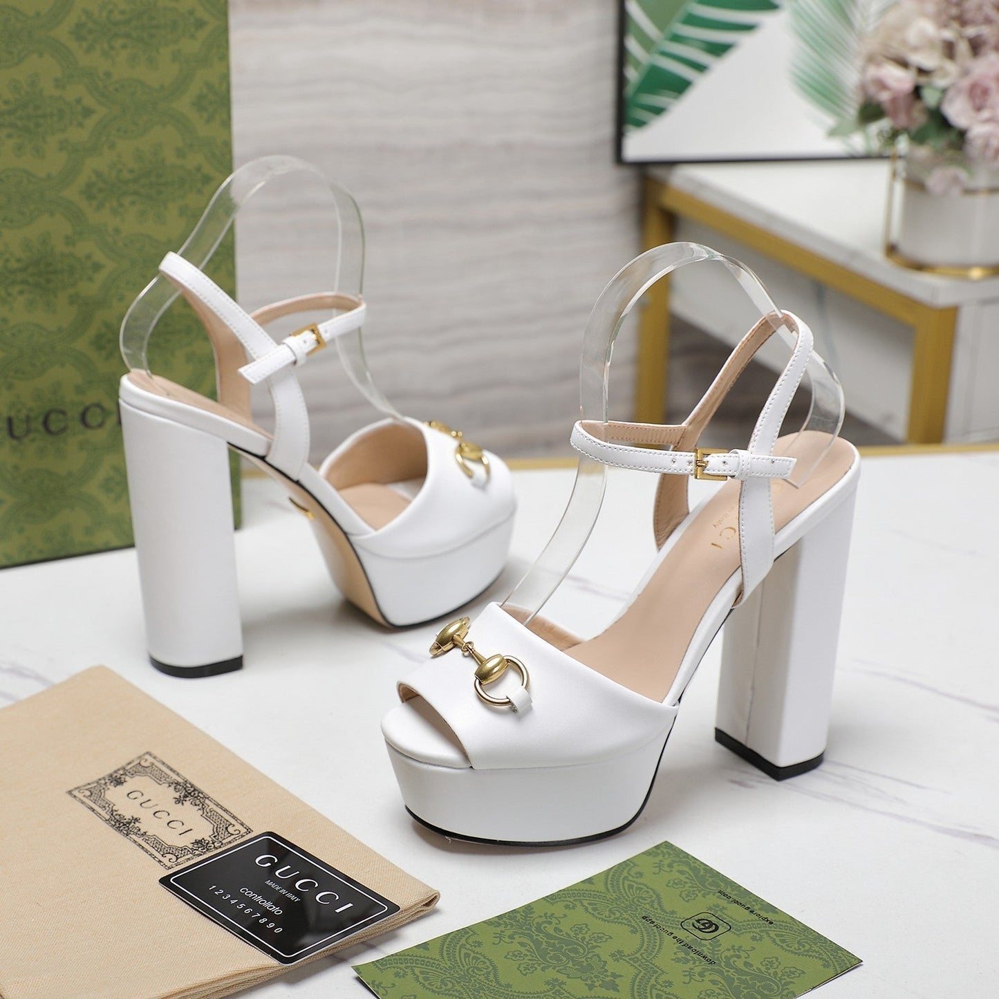 GG Sandales Cuir Noir White