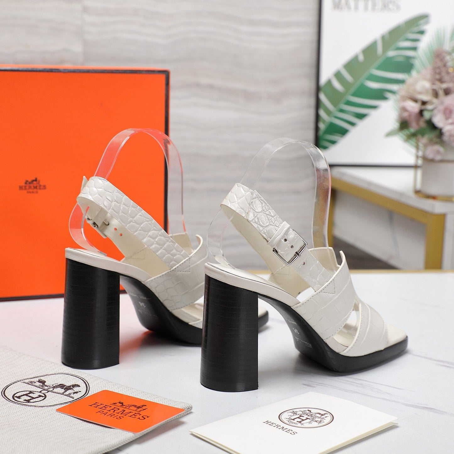 ERIS 95 SANDAL WHITE CALFSKIN PATTERNED