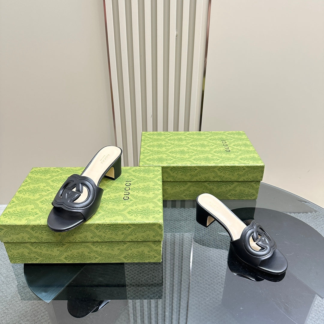 MID-HEEL 5 CM MULE IN BLACK CALFSKIN