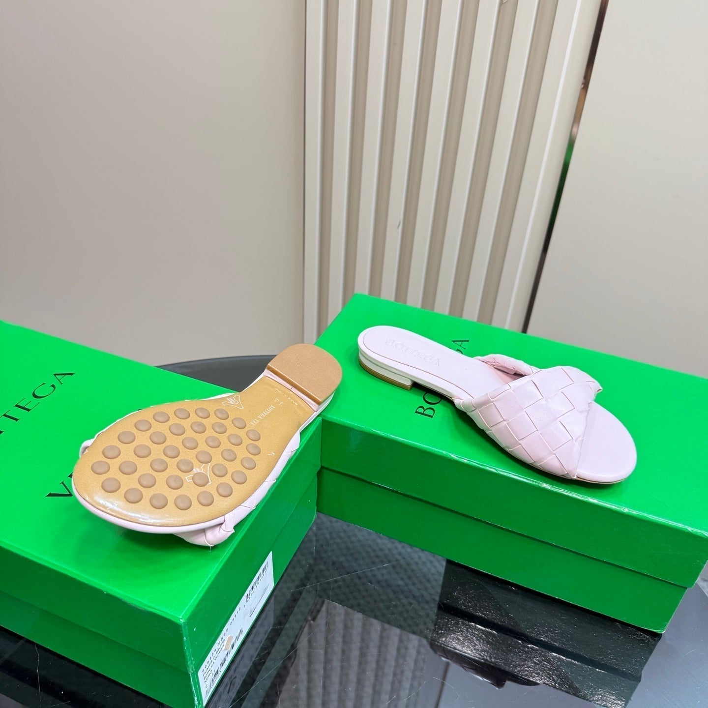BLINK FLAT MULE IN LIGHT PINK INTRECCIATO LEATHER