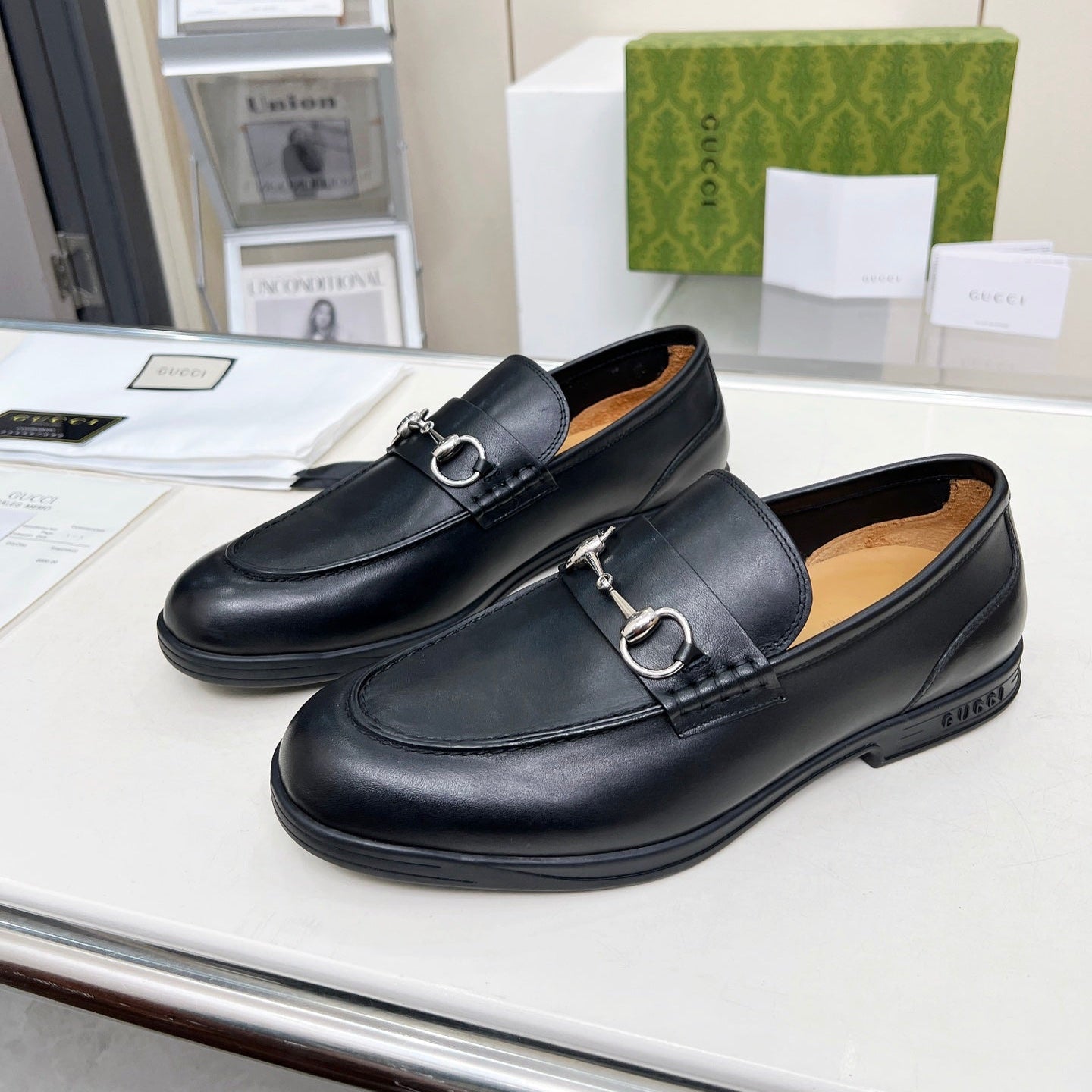 LOAFERS WITH SILVER HARDWARE IN BLACK SMOOTH CALFSKIN