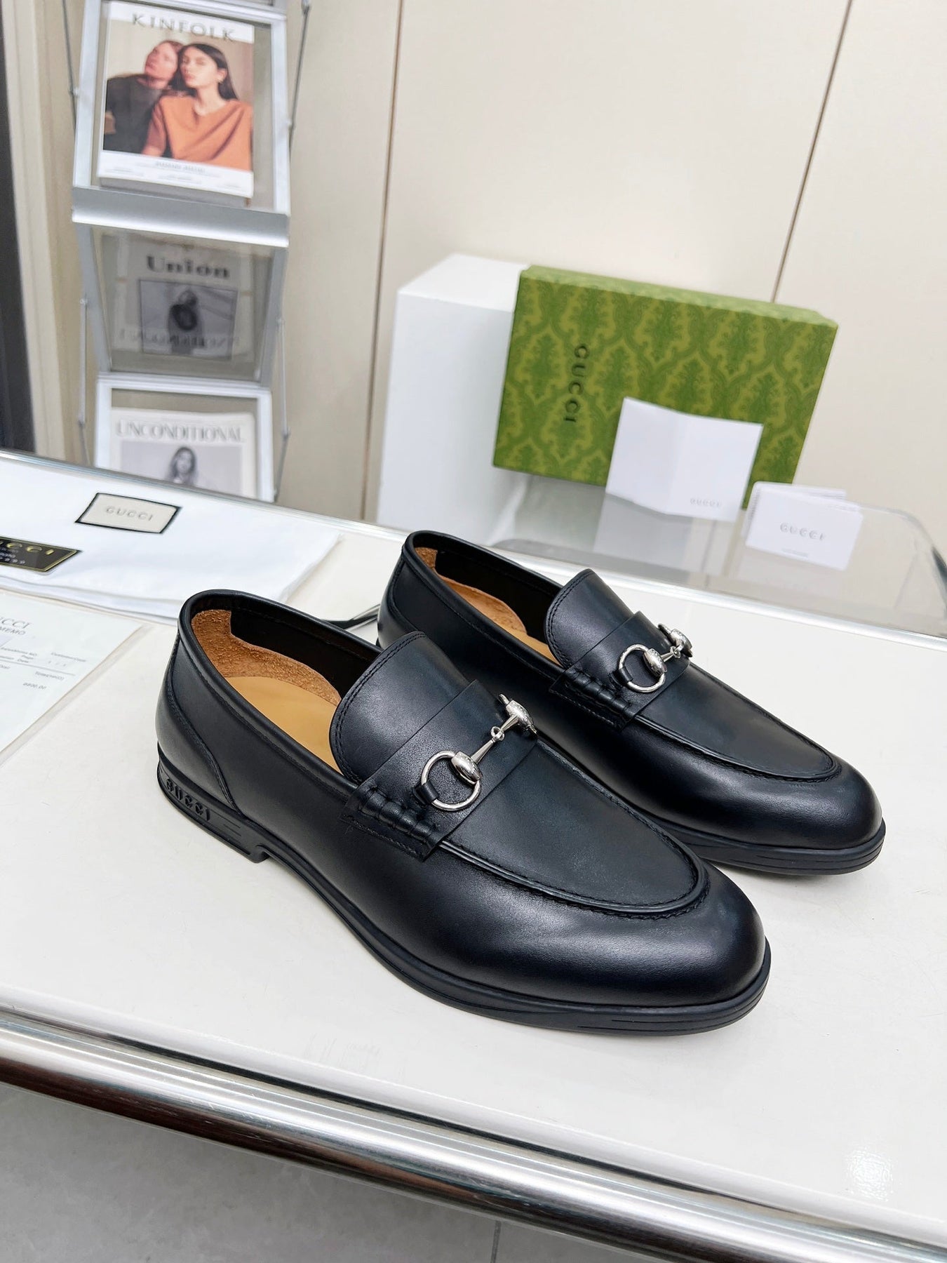 LOAFERS WITH SILVER HARDWARE IN BLACK SMOOTH CALFSKIN