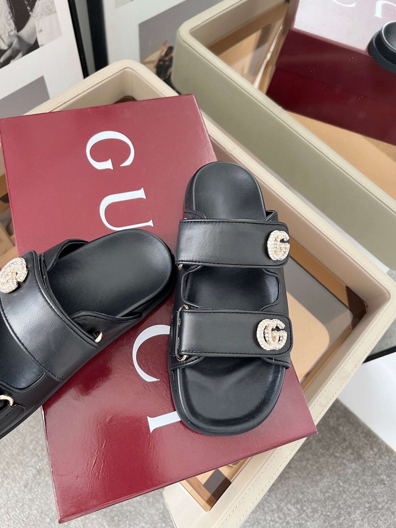 DOUBLE G CRYSTAL FLAT SANDALS IN BLACK SOFT LAMBSKIN