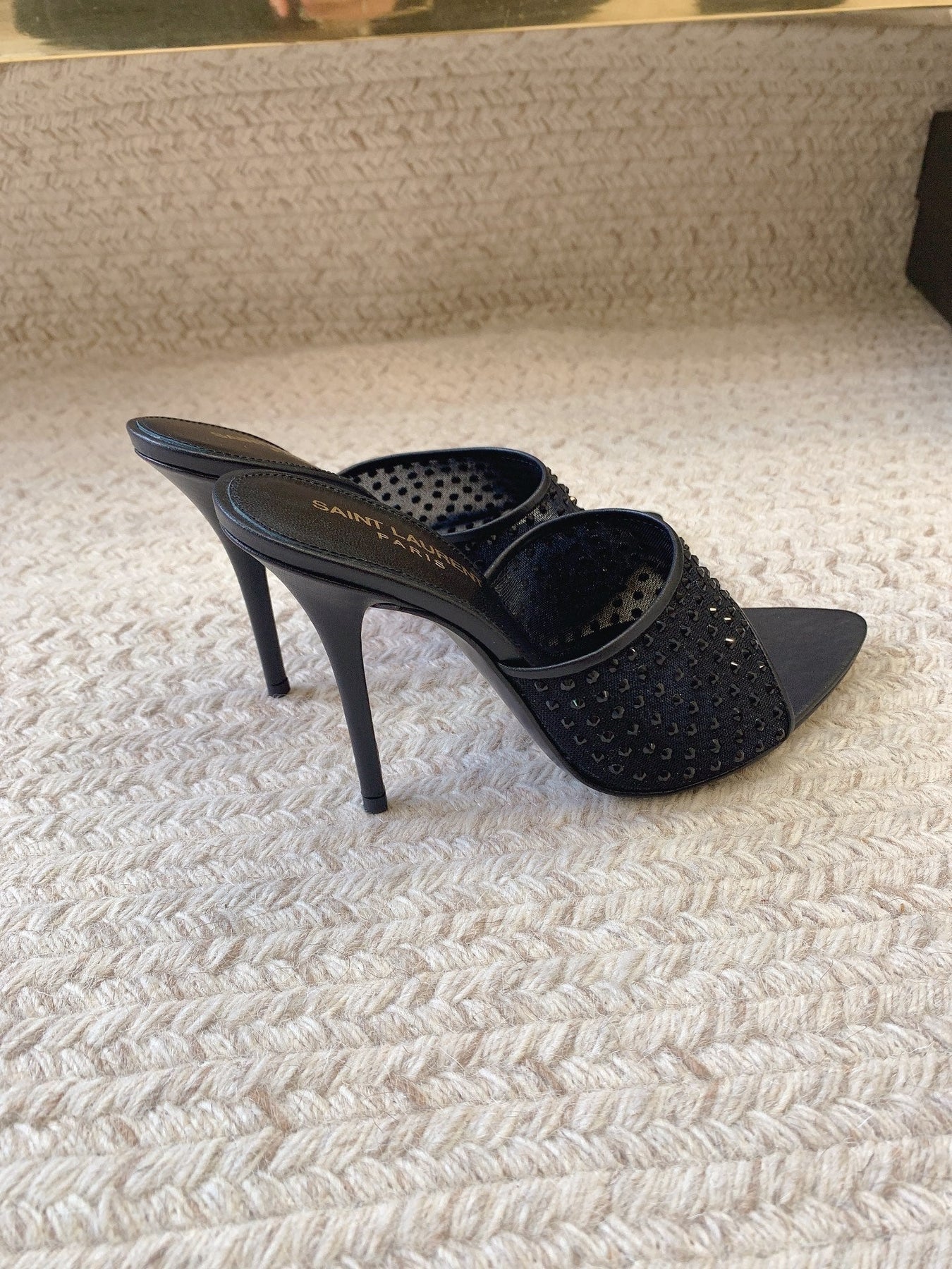 LA 16 HEELED MULES ATTACHED RHINESTONES IN BLACK MESH