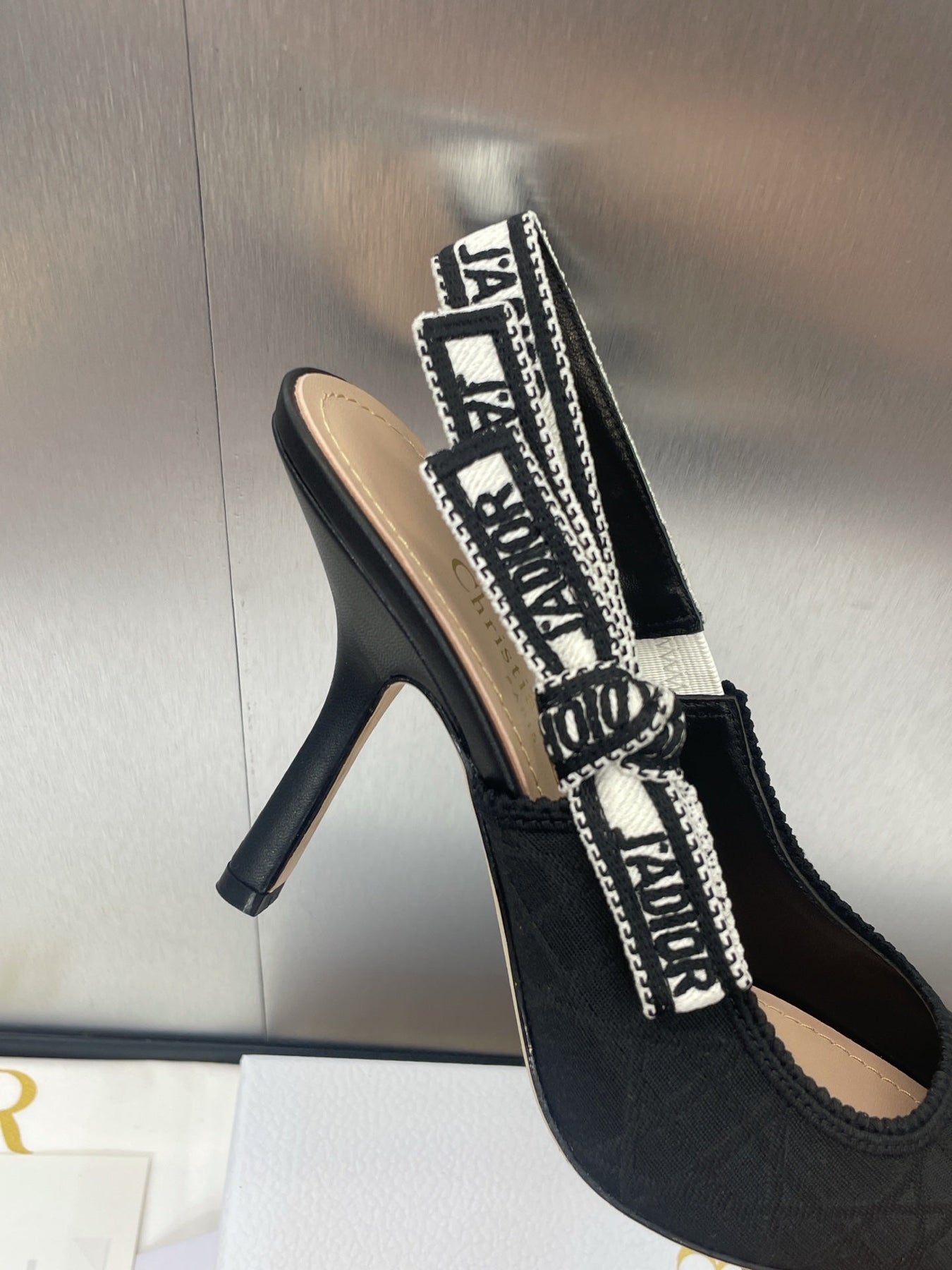 J'ADIOR SLINGBACK 25S PUMP 95MM IN BLACK QUAKE OBLIQUE EMBROIDERED FABRIC